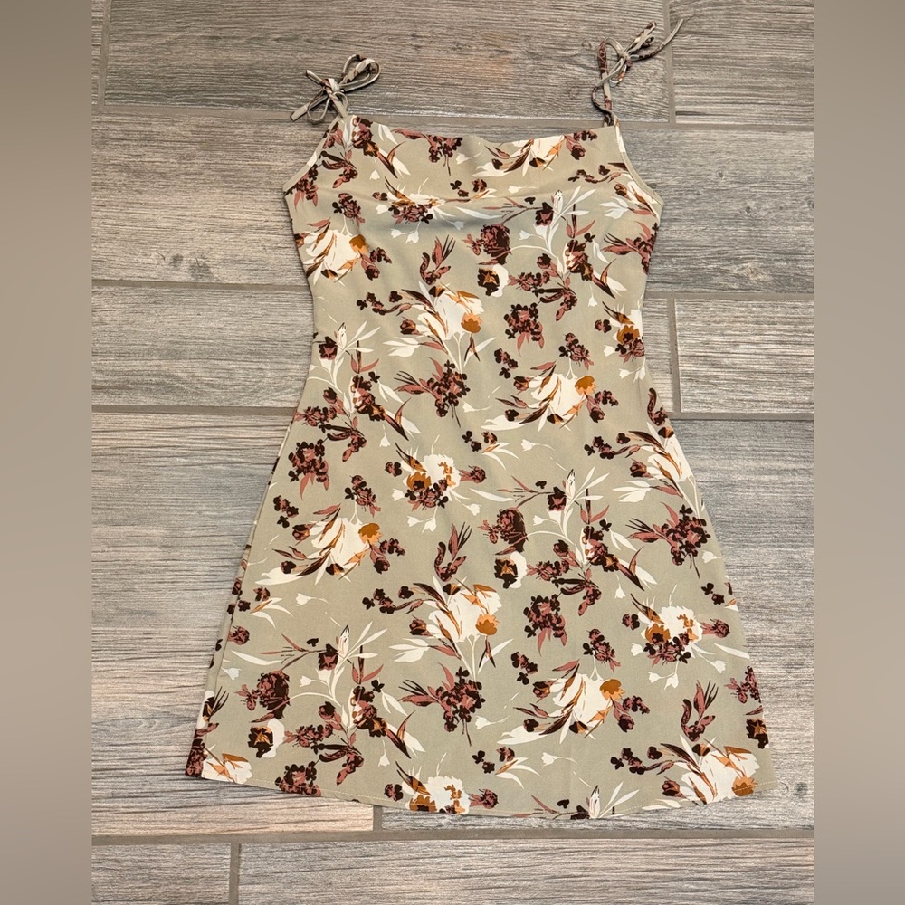 Knot Shoulder Floral Cami Dress